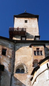 Věž a vyhlídkový balkon na Oravském hradě