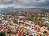 Letecký pohled na město Trenčín na Slovensku