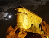 Oravský hrad během noci