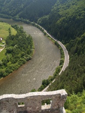 Pohled z hradu Strečno