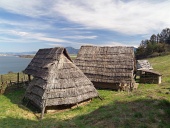 Keltské domy v Archeoskanzenu Havránok na Slovensku