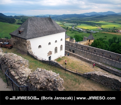Výhled z hradu ve Staré Ľubovni, Slovensko
