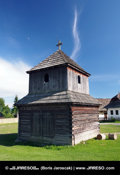 Dřevěná zvonice v Pribylině, Slovensko